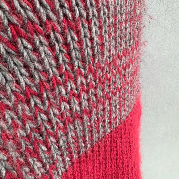 OF Handmade Alpaca Wool Blend Drop Shoulder Vest S Red Black Artsy Sustainable - Picture 10 of 15